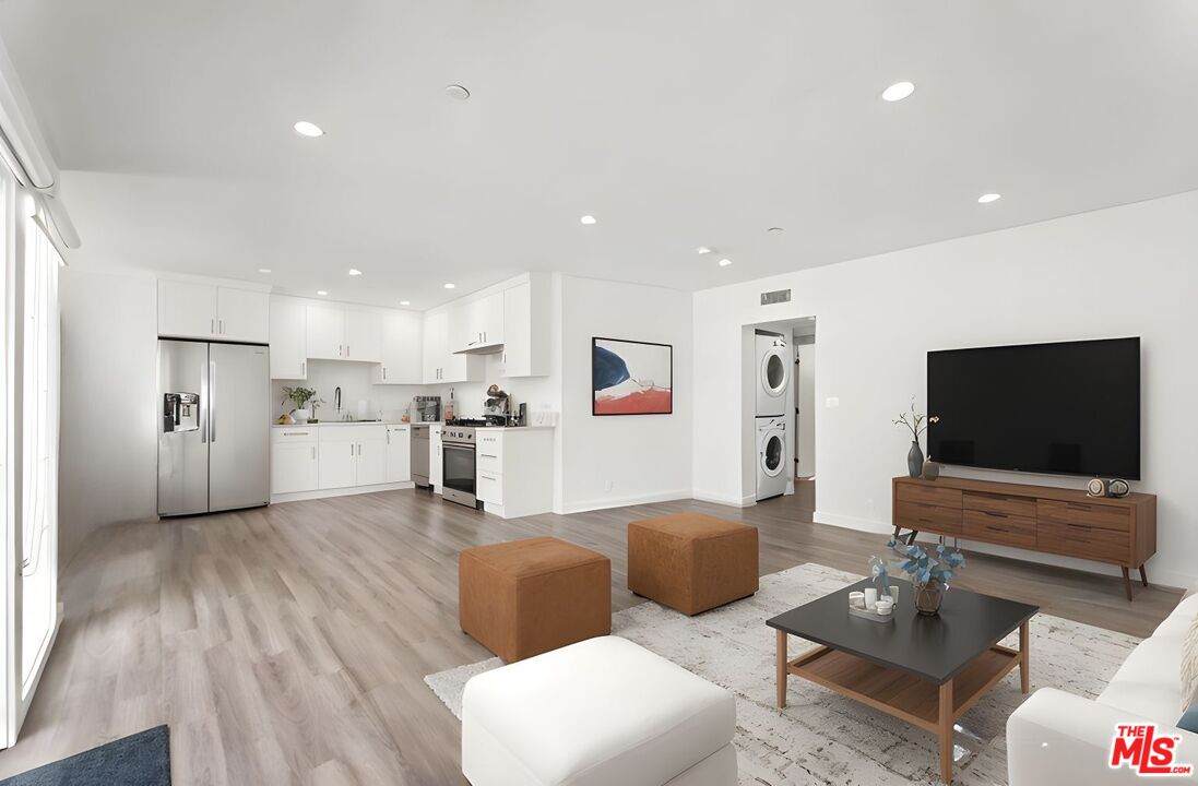 1264 9th St - Photo 1