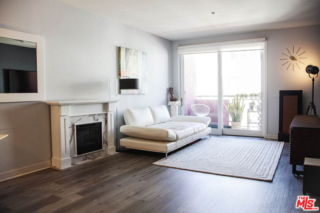 1234 Wilshire Blvd - Photo 1