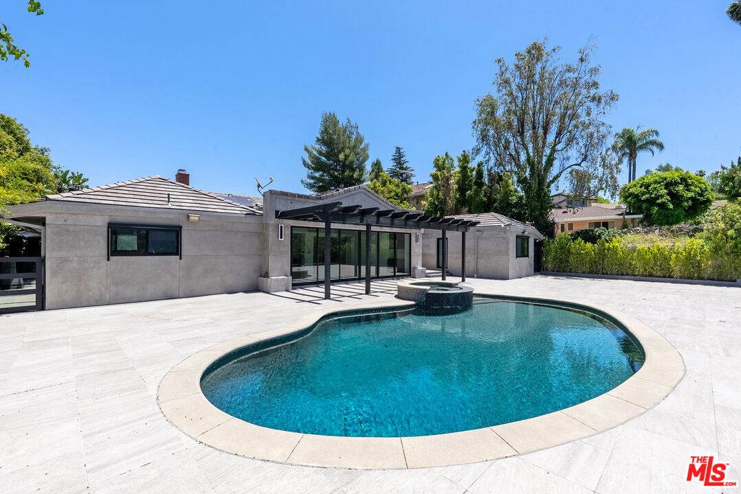 4423 Bergamo Dr - Photo 1