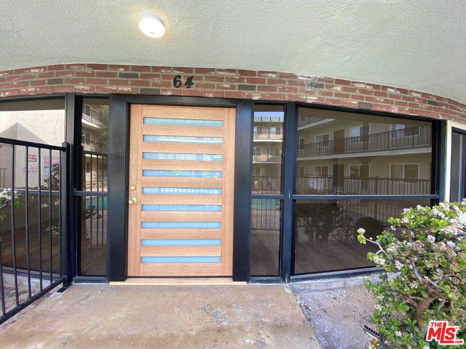 13400 Cordary Ave - Photo 1