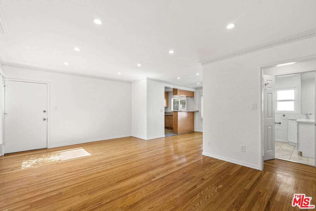 1235 Harper Ave - Photo 1