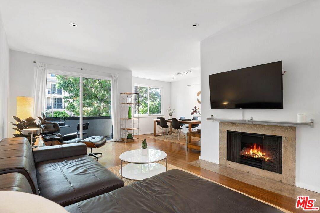 306 Bora Bora Way - Photo 1