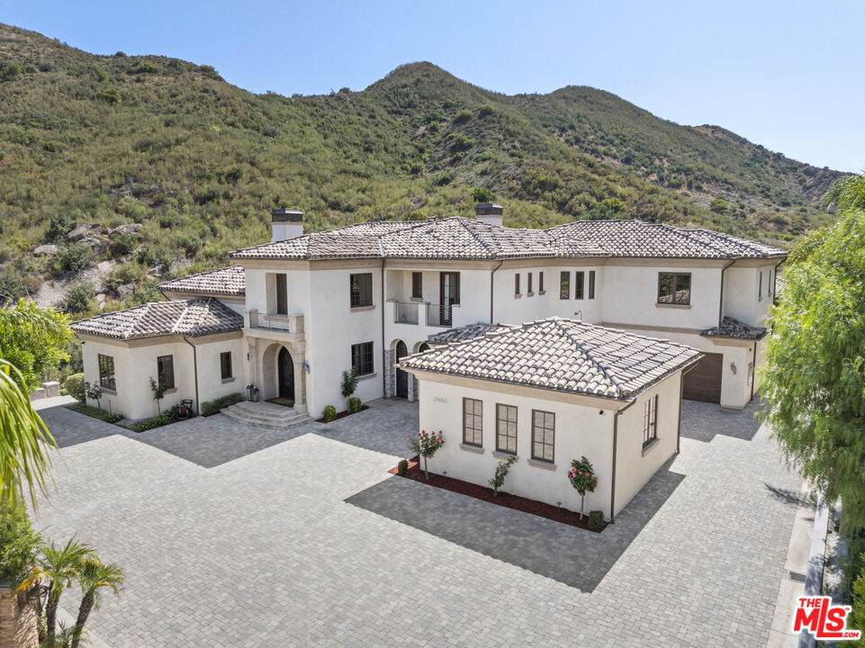 29450 Malibu View Ct - Photo 1