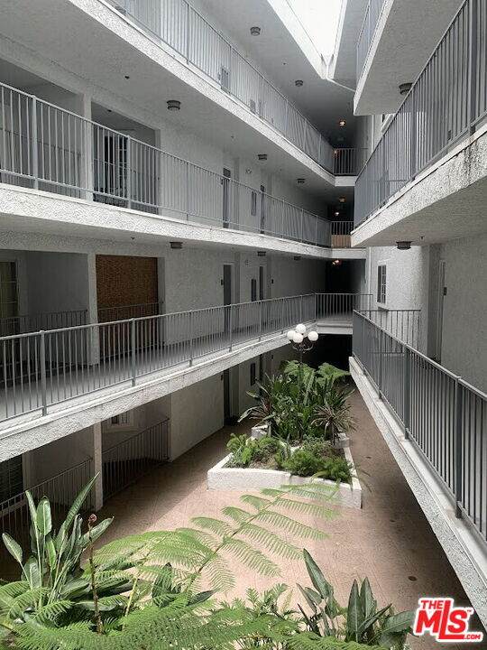 4401 Sepulveda Blvd - Photo 1