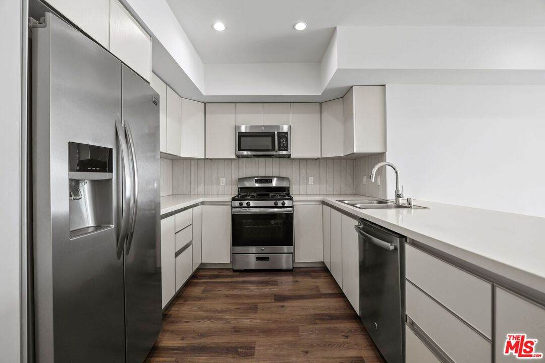 1233 Westgate - Photo 1