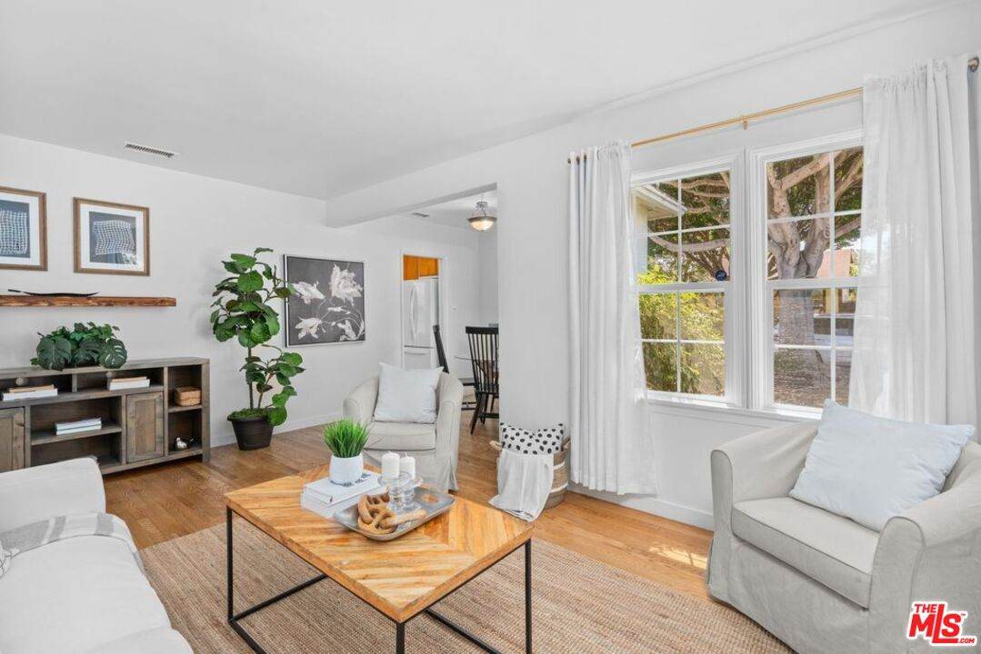 1333 Grant St - Photo 1