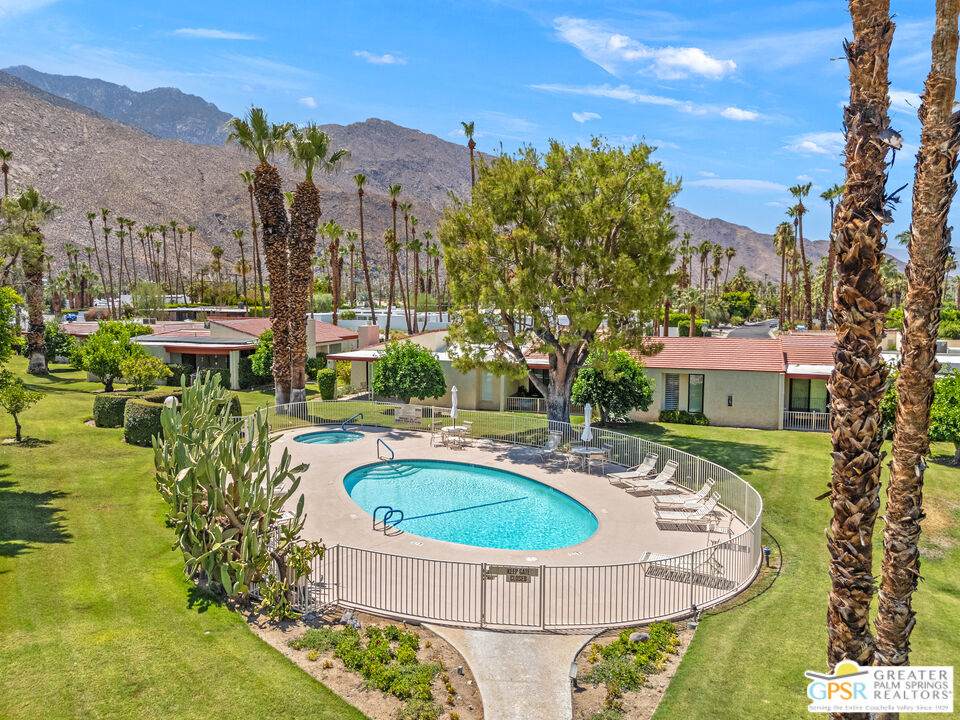 1041 La Verne Way - Photo 1
