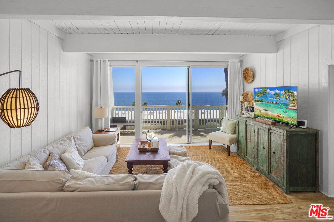 11866 Starfish Ln - Photo 1