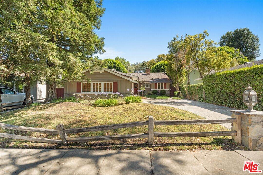 21239 Velicata St - Photo 1