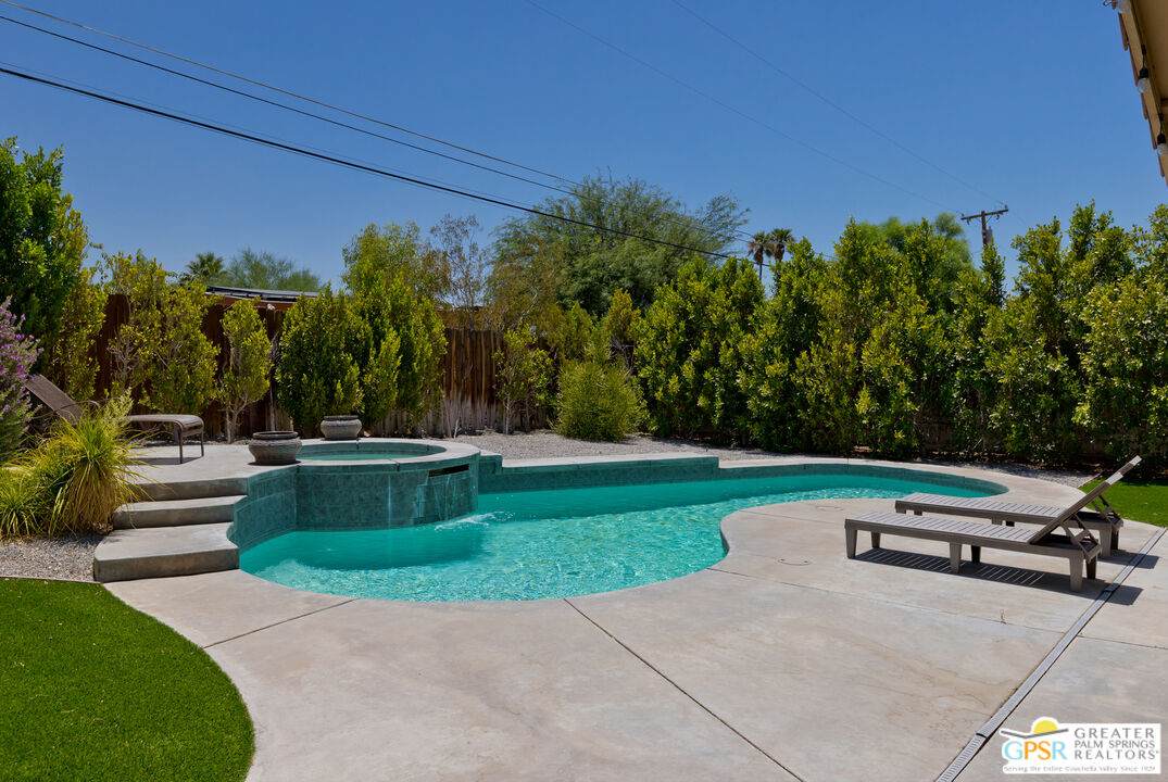 12800 Miracle Hill Rd - Photo 1