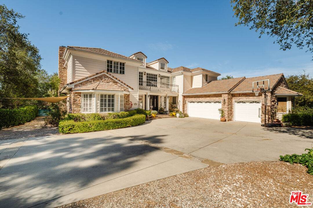 4244 Balcony Dr - Photo 1
