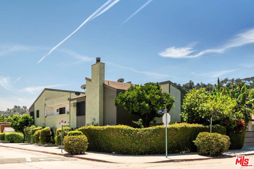 1818 Ripple St - Photo 1