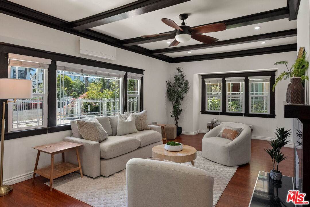 251 Ardmore Ave - Photo 1