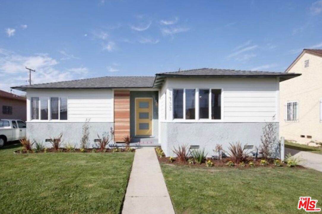 1733 123rd St - Photo 1
