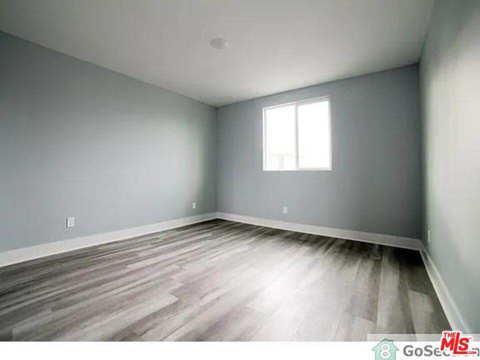 11164 Figueroa St - Photo 1