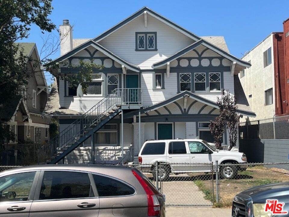 1829 Gramercy Pl - Photo 1
