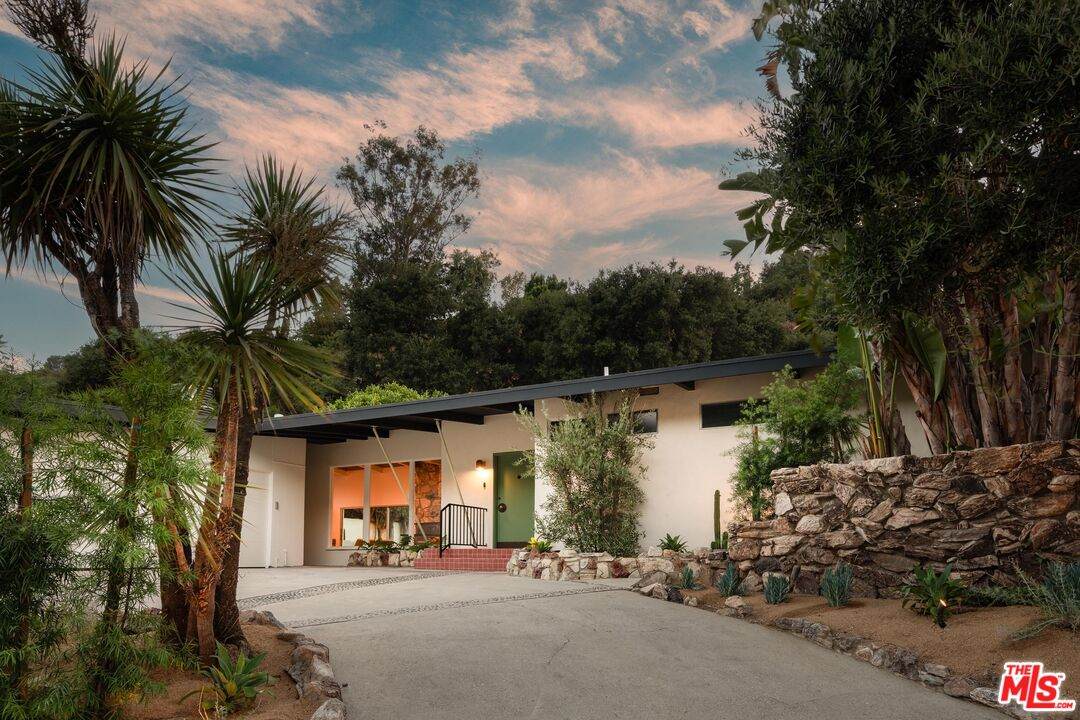 3923 Stone Canyon Ave - Photo 1
