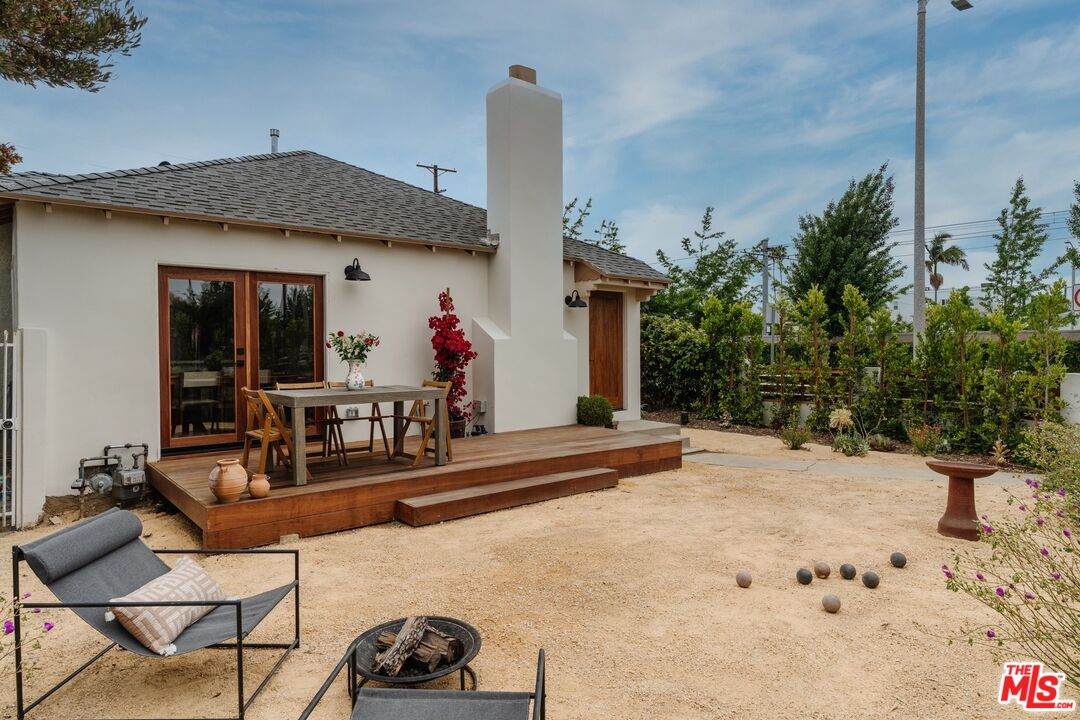 3501 Hillcrest Dr - Photo 1