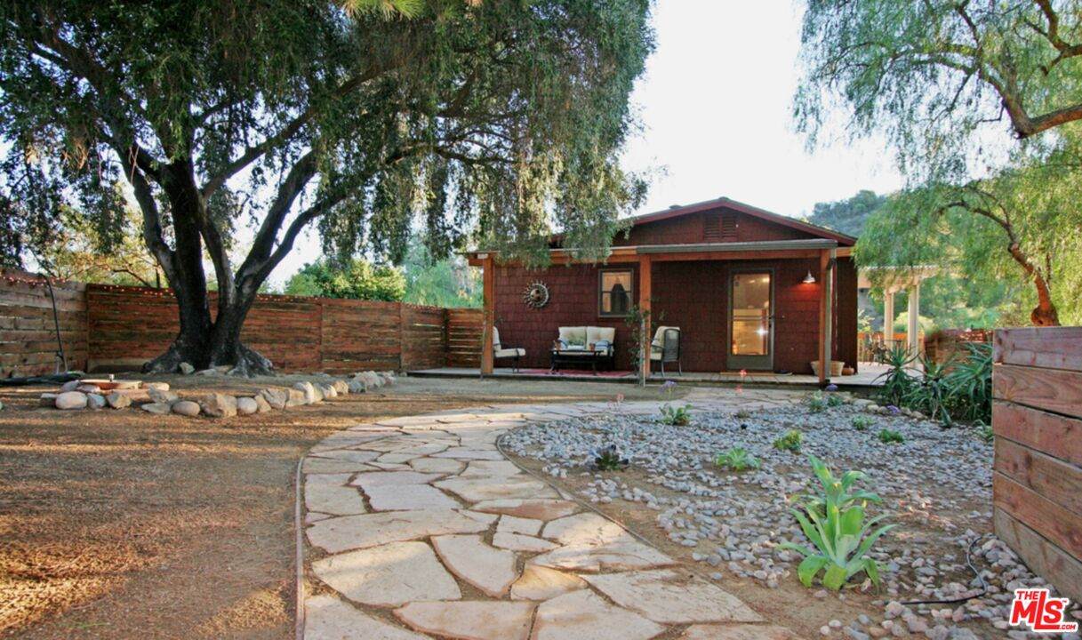 2400 Topanga Skyline Dr - Photo 1