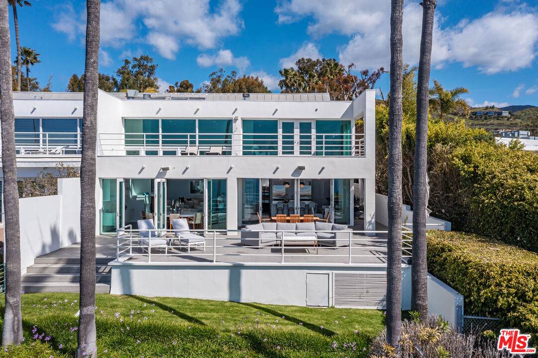 27420 Pacific Coast Hwy - Photo 1