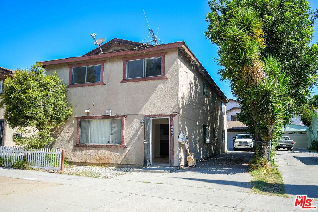 3063 Randolph St - Photo 1