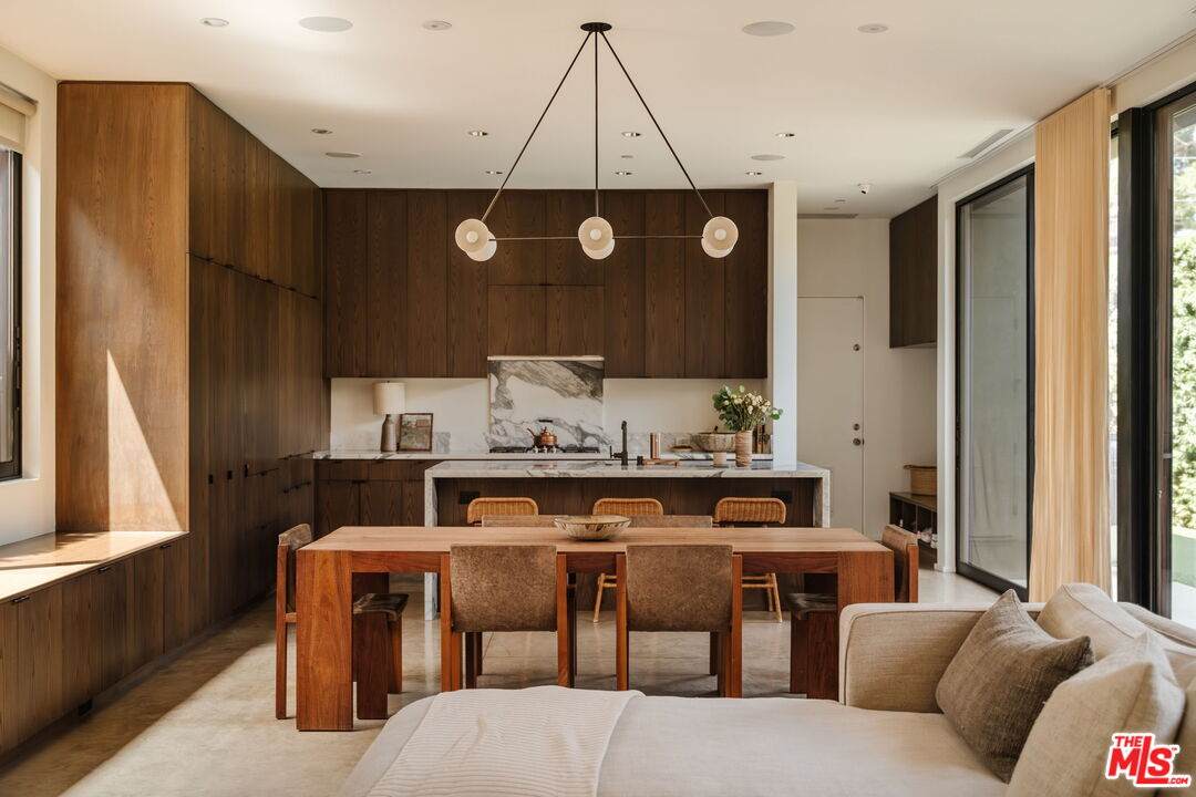 2013 Louella Ave - Photo 1