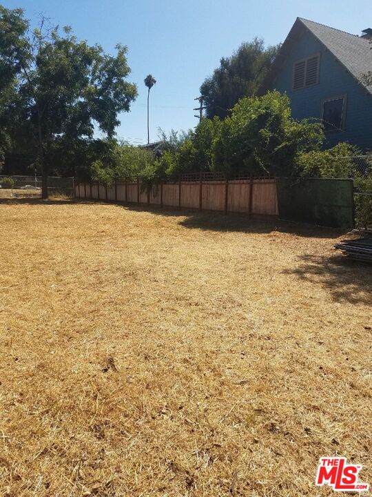 2154 24TH St - Photo 1