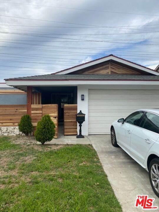 11911 Yearling St - Photo 1