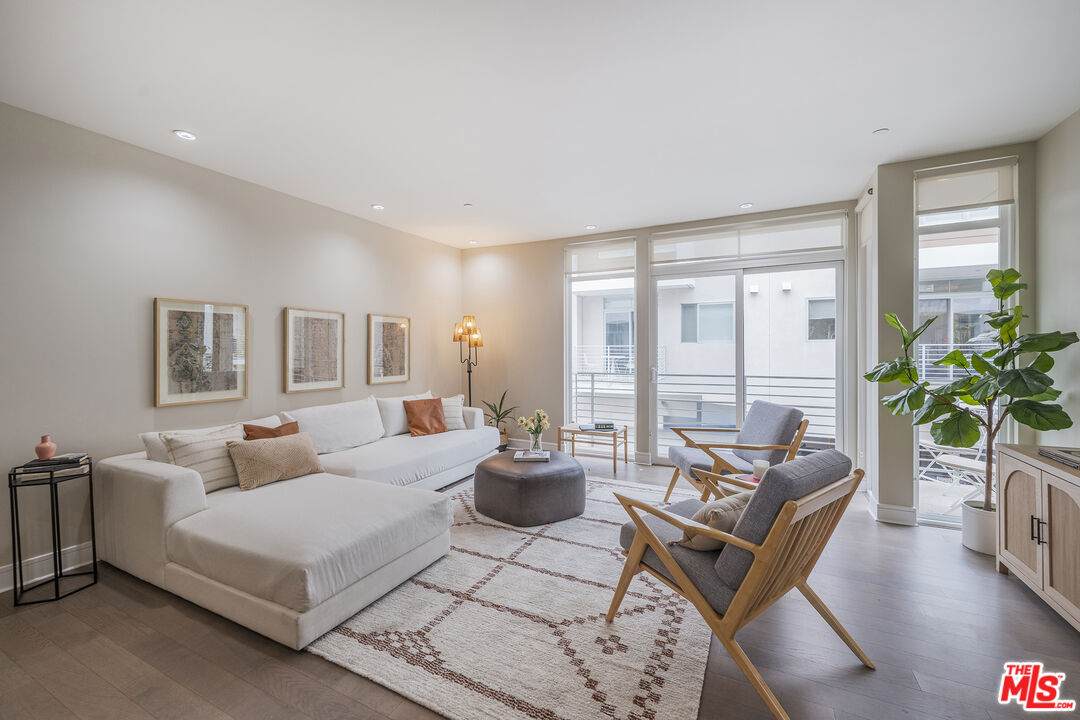 1400 Fuller Ave - Photo 1