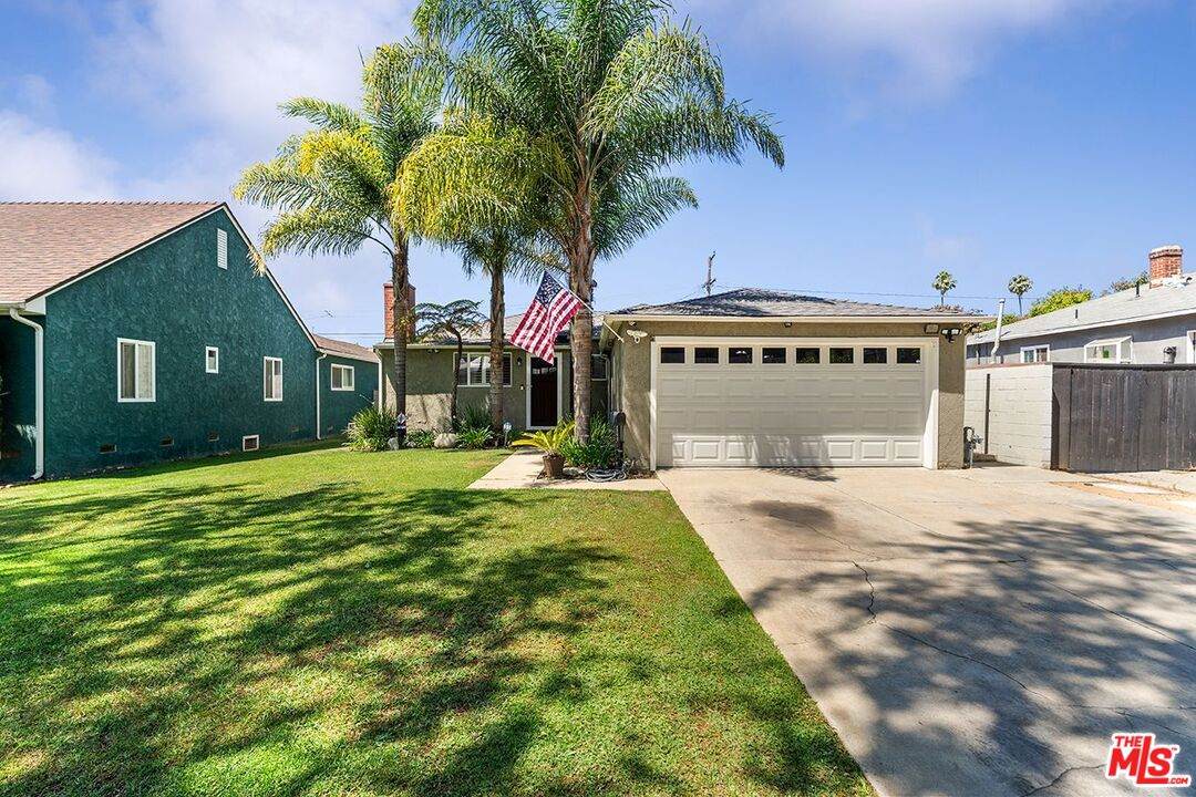 3959 Globe Ave - Photo 1