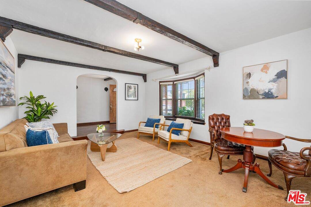 3137 Yale Ave - Photo 1