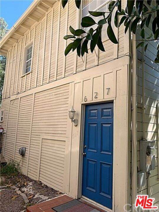 627 Dimmick Dr - Photo 1
