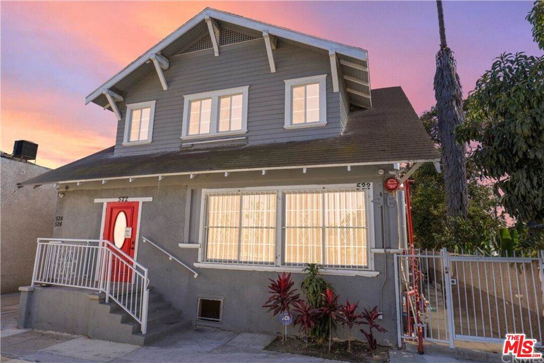524 Vernon Ave - Photo 1