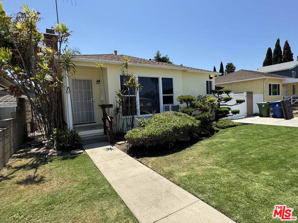 12856 Walsh Ave - Photo 1