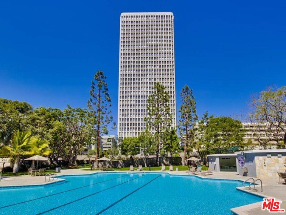 800 1st St - Photo 1