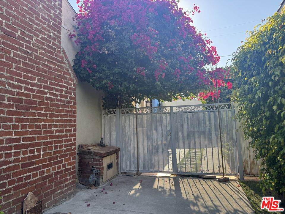 1155 La Jolla Ave - Photo 1