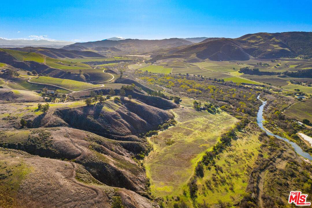 11 Mail Rd - Photo 1