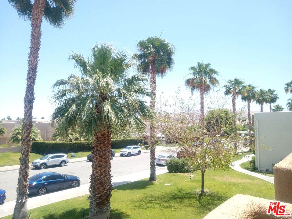 1268 Ramon Rd - Photo 1