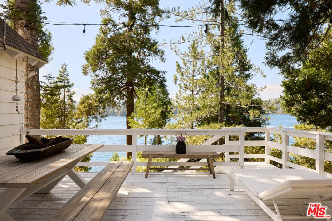 28918 Palisades Dr - Photo 1