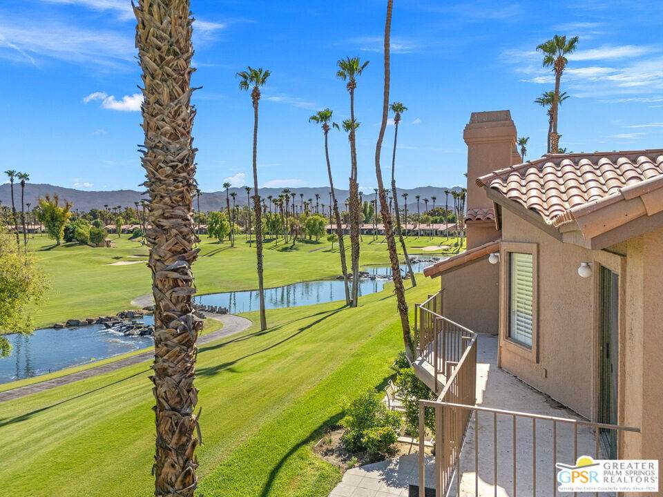 38049 Crocus Ln - Photo 1
