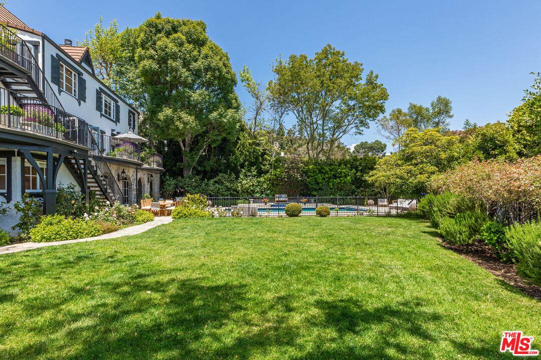 1756 Correa Way - Photo 1