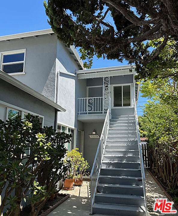 11370 Venice Blvd - Photo 1