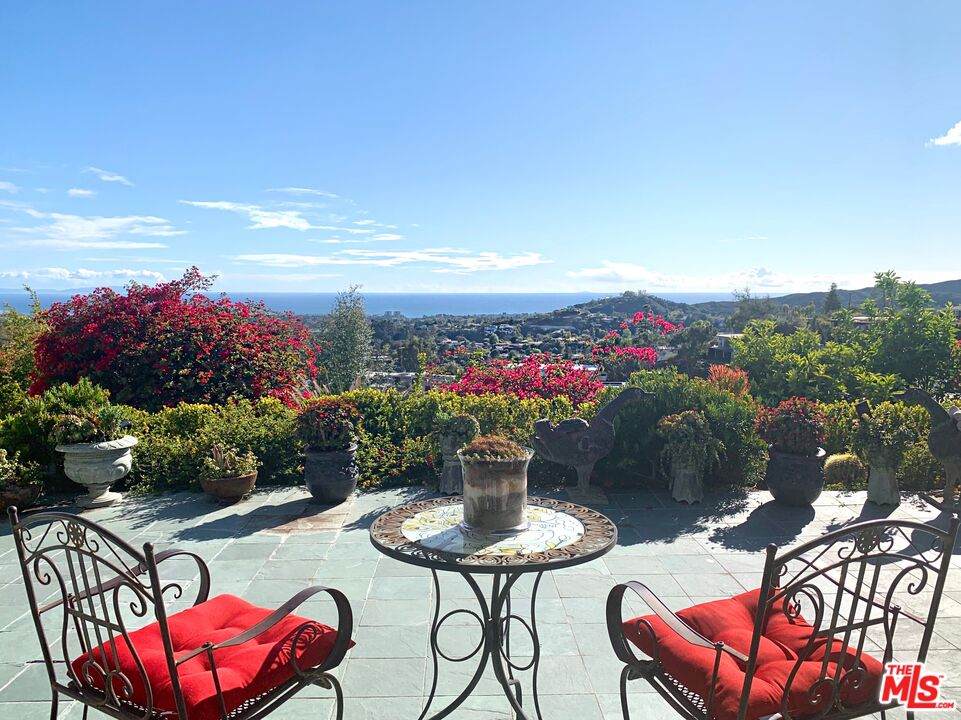 12250 Canna Rd - Photo 1