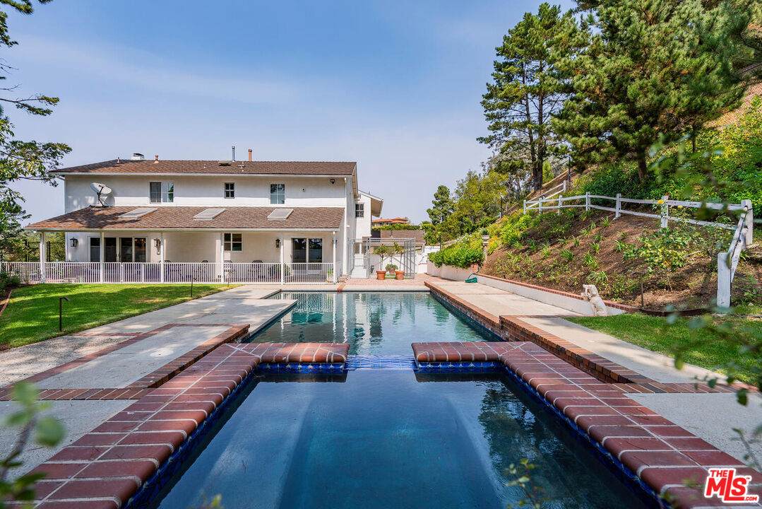 10821 Savona Rd - Photo 1