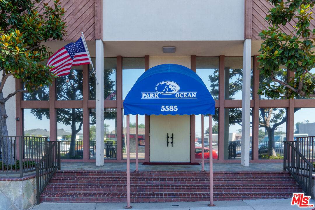 5585 Pacific Coast Hwy - Photo 1