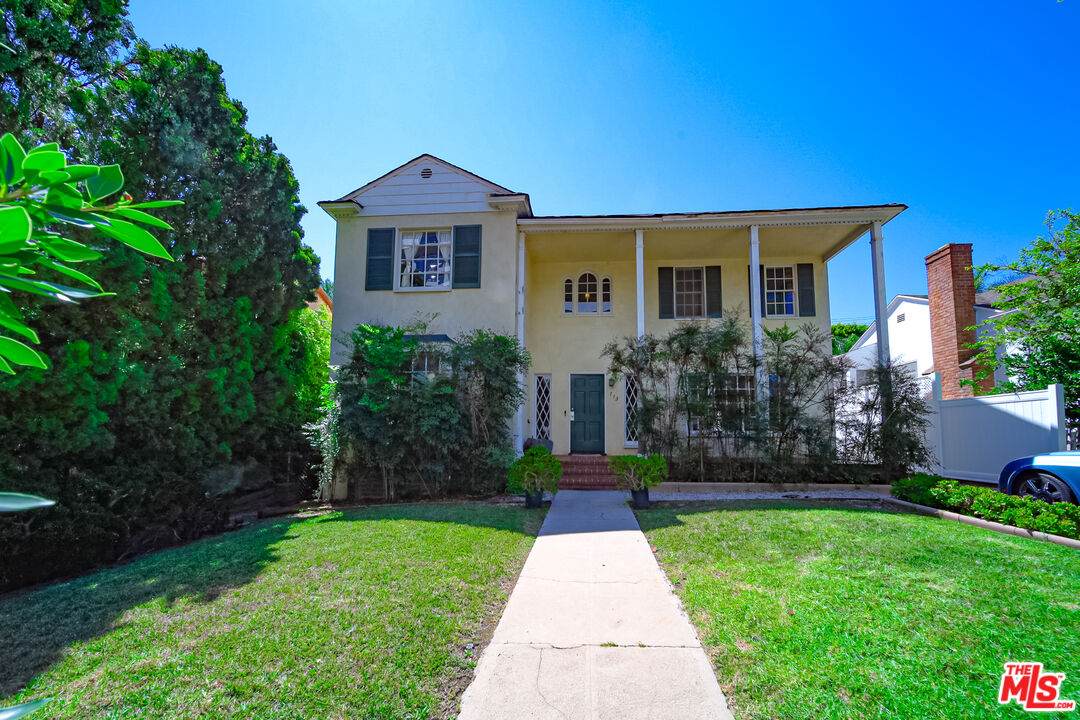 713 Doheny Dr - Photo 1