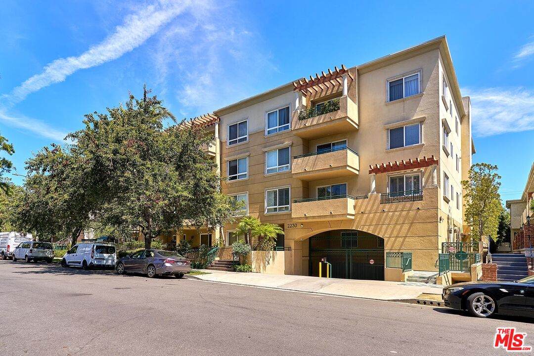 2230 Bentley Ave - Photo 1