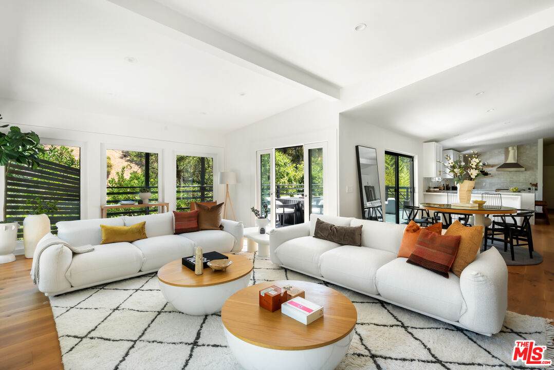 3375 Coldwater Canyon Ave - Photo 1