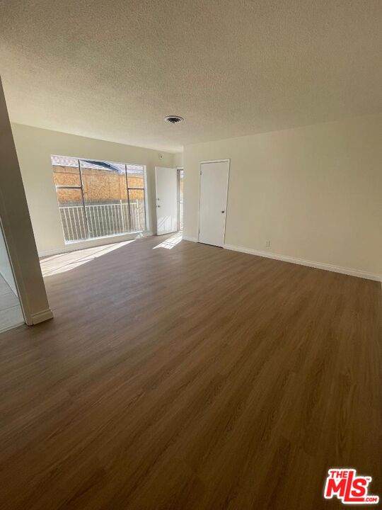 1919 36th St - Photo 1