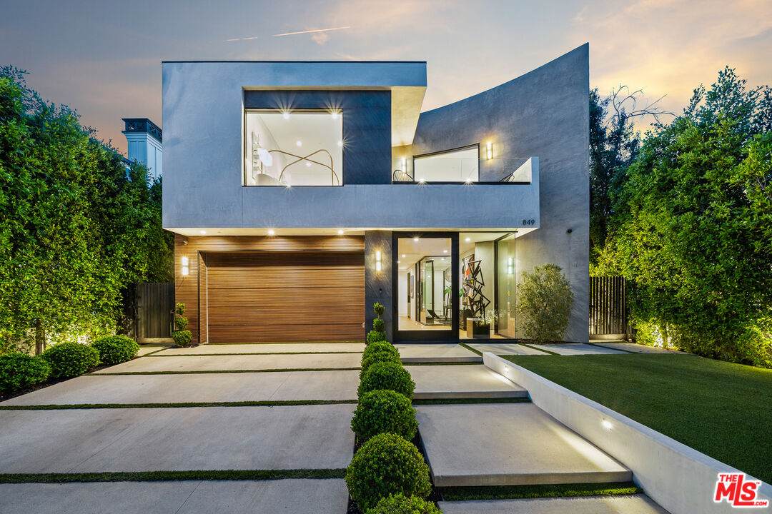 849 Spaulding Ave - Photo 1